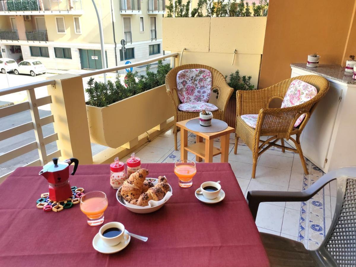 Casa Zulli a due passi dalla spiaggia Alghero Esterno foto