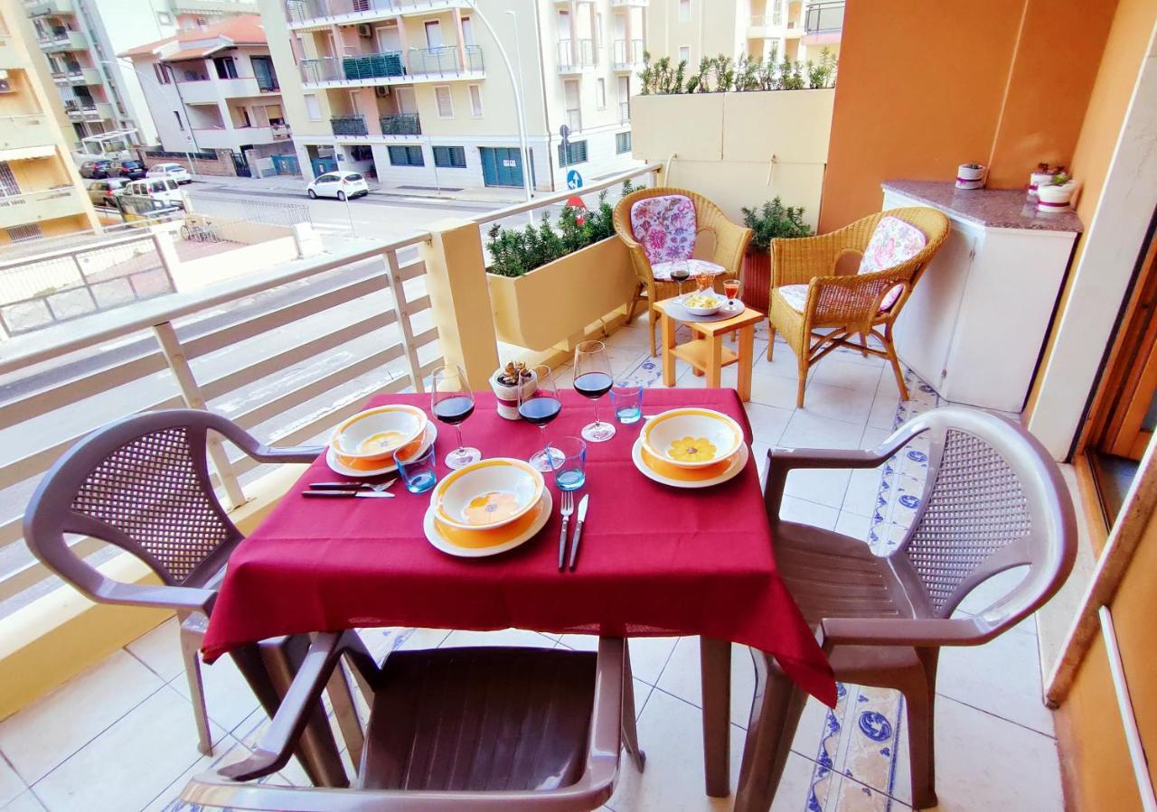 Casa Zulli a due passi dalla spiaggia Alghero Esterno foto